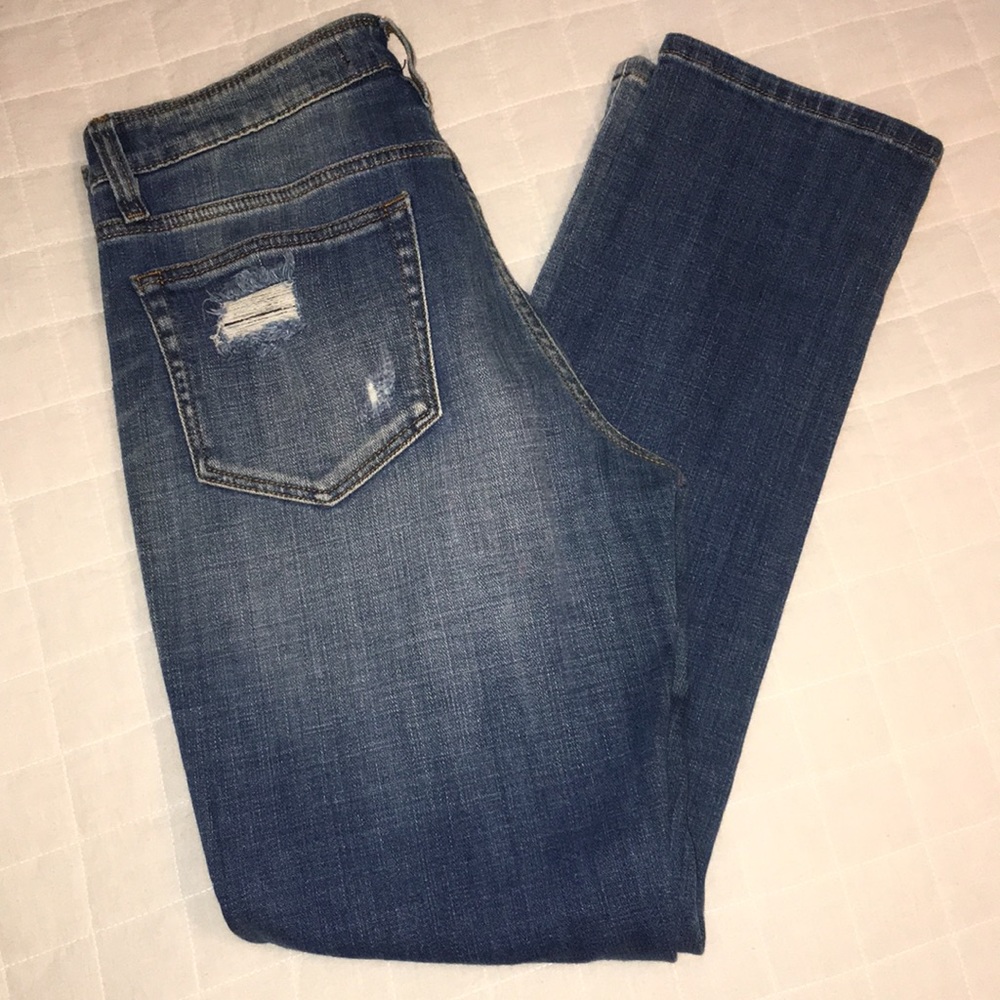 Buckle Daytrip Virgo Jeans.